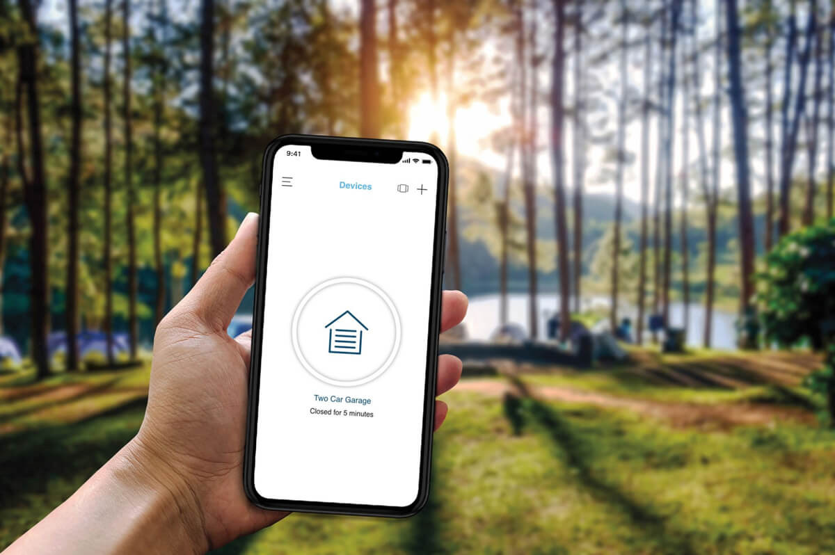 garage door smartphone app