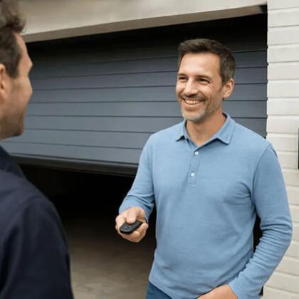 man speaking to a Garage360 technician