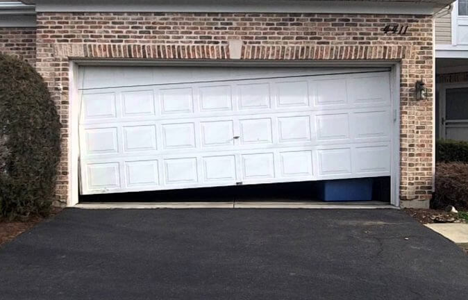 image of Uneven Door Movement